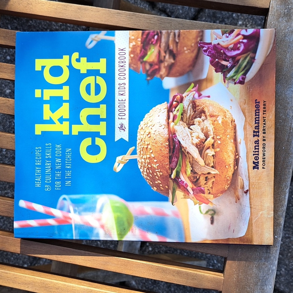 Kid Chef Foodie Kids cookbook